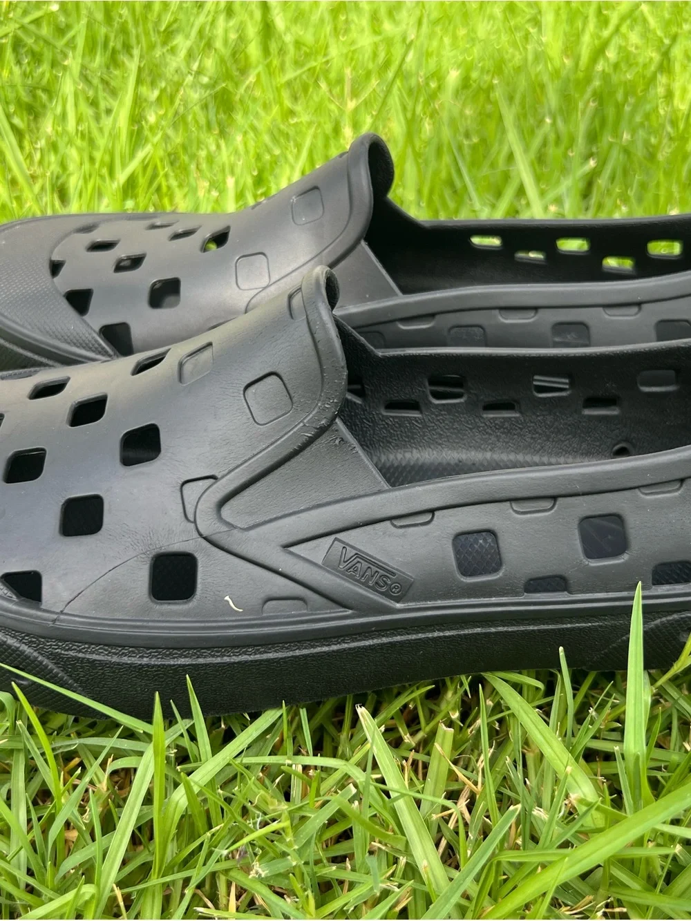 Vans Men's Black Trek Slip-On Water  Shoes